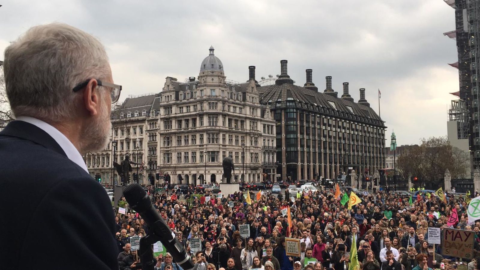 英國工黨黨魁Jeremy Corbyn發起動議，投票通過氣候緊急狀態 (Climate Emergency) 之發布.jpg